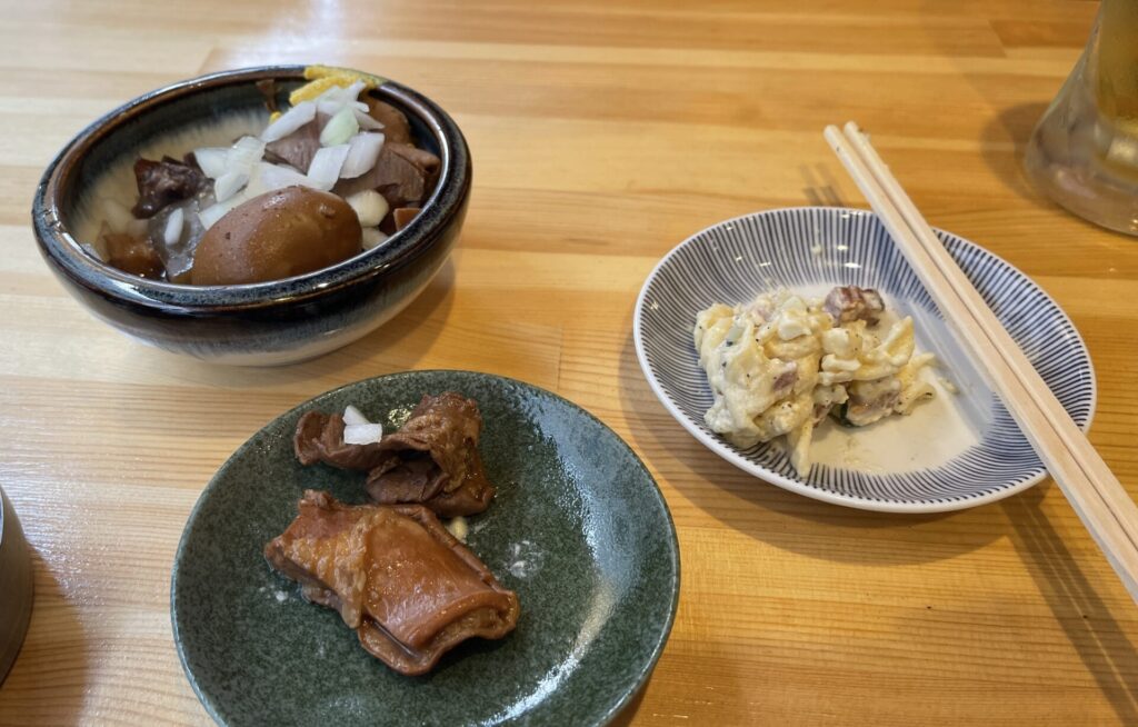 【もつ焼き・煮込み 吉祥寺はらわた】吉祥寺で愛犬と一緒に居酒屋で飲めるテラス席があります！